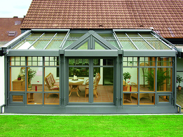 湖州門窗廠家分享陽光房的安裝需要注意哪些問題